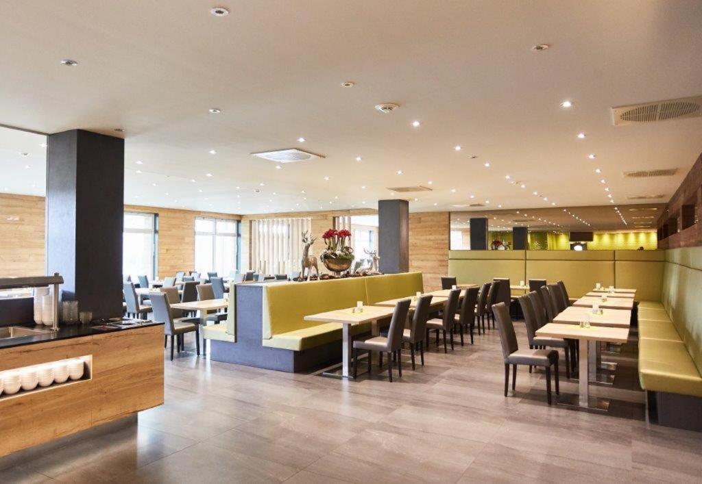 Fair Resort All Inclusive Wellness & Spa Hotel Jena Zöllnitz Kültér fotó